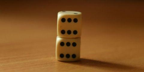 有时候毛孔用再多收敛水、控油面膜，毛孔还是粗粗的没变化?那可能你根本用错方法啦!其实毛孔粗大也有分种类，今天本篇就带你快速对号入座，看看自己到底是哪一种毛孔粗大。