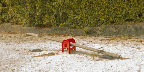 脸颊干、T字油、鼻翼卡粉…每块肌肤都各自为政，保养该怎么办才好呢?别担心，今天本篇文章就要教你如何搞懂混合肌的保养眉角，让保养不在手忙脚乱。