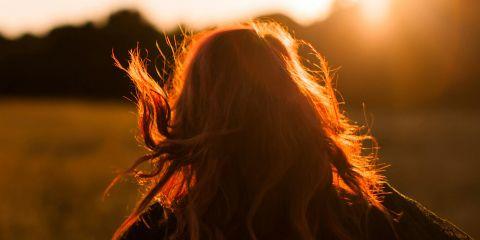 吃对这几样食物，头皮稳了、发质亮了、连气色都升级!想要改善头皮状况，从日常饮食下手让你轻松稳定头皮。今天就让本篇文章带你认识稳定头皮的营养好食物，让你发质更健康。