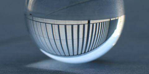 你的肌肤是不是也是玻璃心,一不小心就闹脾气?泛红、搔痒、刺痛轮番上阵,怎么调都不对?别急~这篇文章带妳认识什么是敏感肌,帮妳找回肤况稳定的主导权。