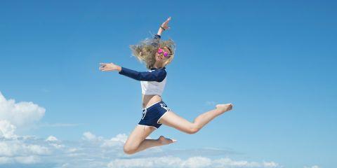 你是不是也在想:雷射除毛会不会影响排汗?会不会留下伤口?修复期又要多久?别担心,今天这篇文章就带你一次搞懂雷射除毛的作用原理,逐一解答你心中的疑问。